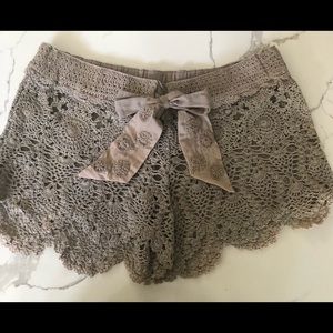 Letarte crochet shorts light brown